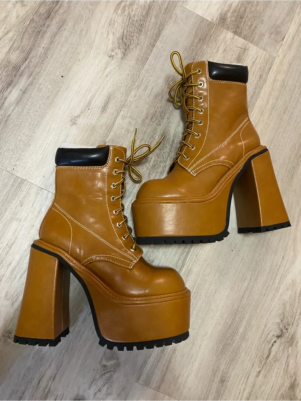 Dolls Kill x Bratz Limited Edition Lady Boss Heeled Boots - NWOT